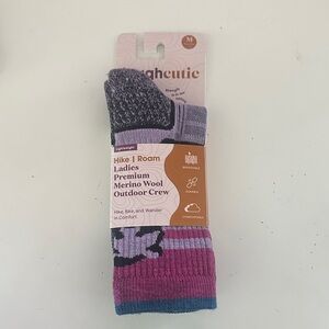 Outdoor Crew Socks - Pink and Blue